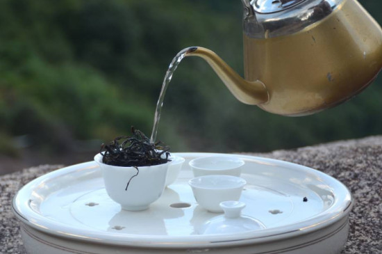 茶洗與茶盂區(qū)別圖片，怎樣使用茶盂和茶洗