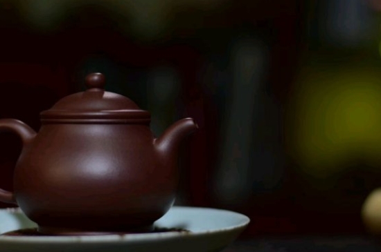 常見的七大材質的茶具優缺點，用什么材質的茶具泡茶最好？