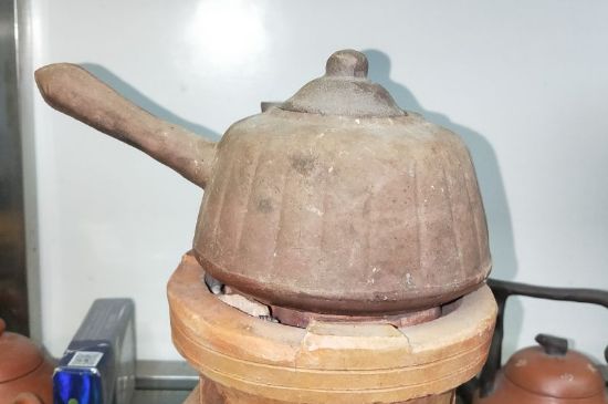 陶壺煮水的危害，粗陶壺燒水有毒嗎？