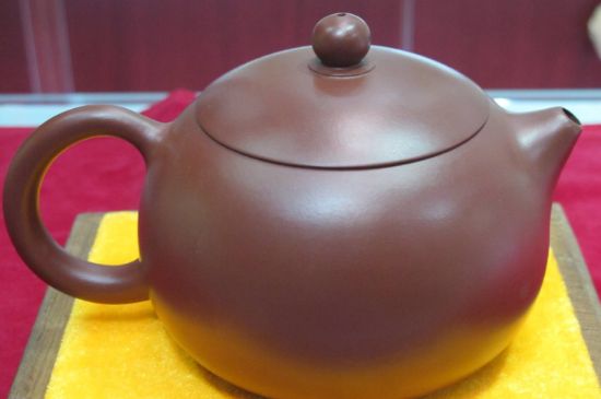 生普洱茶用什么泥料的紫砂壺，最合適生普的紫砂泥料