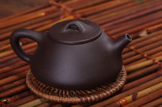 本山綠泥壺適合沖泡什么茶，紫砂壺本山綠最適合什么茶？