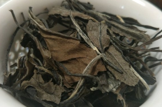 福鼎白茶貢眉和壽眉的區別，壽眉與貢眉有什么區別