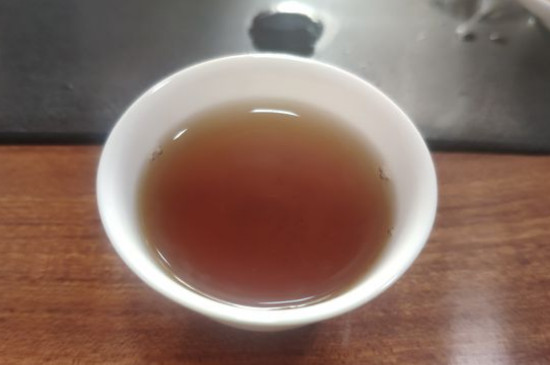 大紅袍煙熏味是好茶嗎，能不能喝對人體有壞處嗎