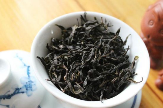 鋸朵仔跟鴨屎香哪個(gè)貴，鋸朵子和鴨屎香哪個(gè)好喝？