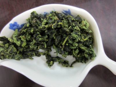 鐵觀音毛茶茶梗可以泡水喝嗎，鐵觀音帶梗是不是好茶？