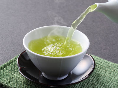 紅茶和綠茶的區(qū)別，常喝紅茶好還是綠茶好？