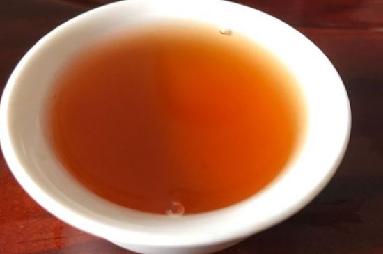 正山小種喝起來苦澀有點酸對嗎，正山小種發酸有害嗎