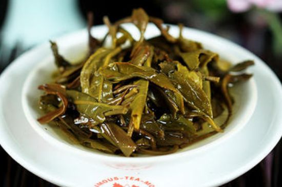 茯磚茶與普洱茶哪個好，茯茶和普洱茶口味區別