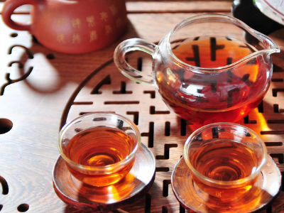 黑茶的功效與作用，長(zhǎng)期喝黑茶有什么功效？