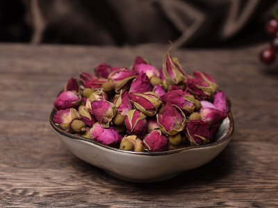 玫瑰花茶能豐胸嗎，天然豐胸花茶