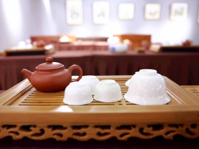 千萬(wàn)別做兼職茶藝師，女人學(xué)茶藝好嗎？
