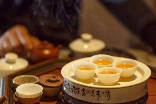 茶的三個禮儀，茶的禮儀小知識