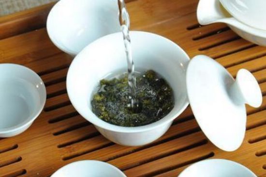 各類茶的注水方式，不同的茶泡茶時怎么注水