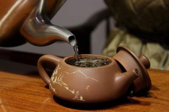 各類茶的注水方式，不同的茶泡茶時怎么注水