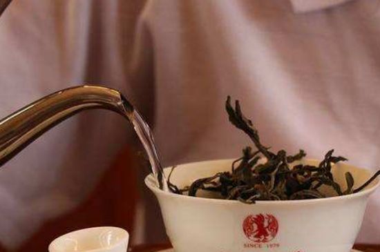 各類茶的注水方式，不同的茶泡茶時怎么注水