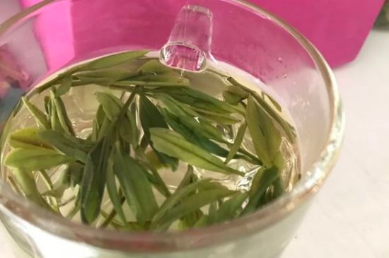 正常下一斤茶葉能喝多久，一個人一般一個月喝多少茶葉