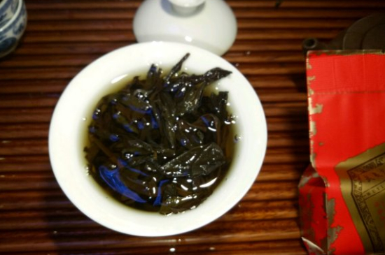 肉桂可以用紫砂壺沖泡嗎，紫砂壺能泡武夷巖茶肉桂用嗎？