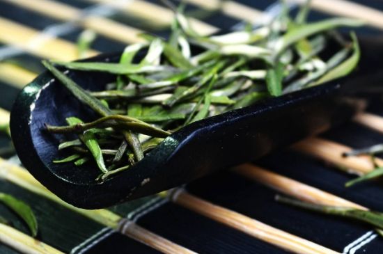 老茶和新茶哪個好，老茶好喝還是新茶好喝