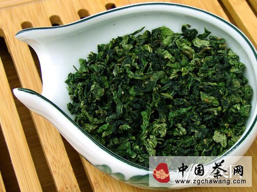 2、鐵觀音：富含茶多酚，還能燃脂瘦身