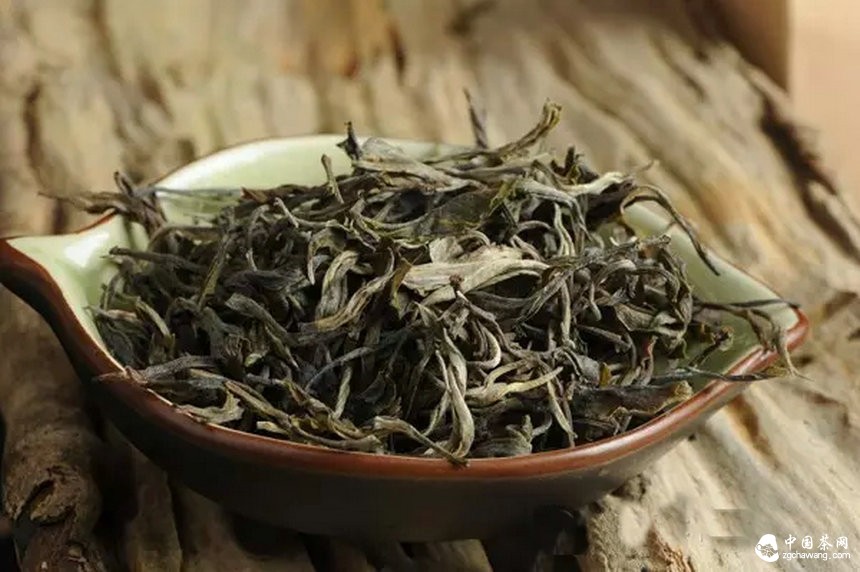 普洱茶手工殺青與機器滾筒殺青的區(qū)別