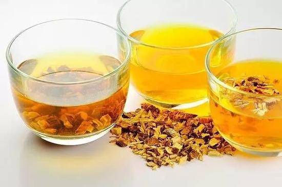“夏喝綠 冬喝紅”？這5種茶才最適合夏天